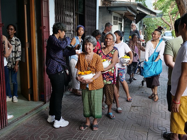 WeiZen Ho: A Social Walking Ritual for Nan Leong, Bangkok 2018